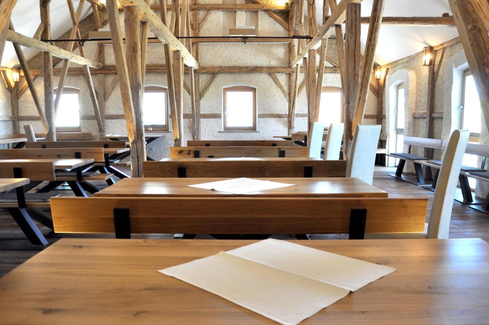 Landgasthaus Zur Linde Pleiskirchen 외부 사진